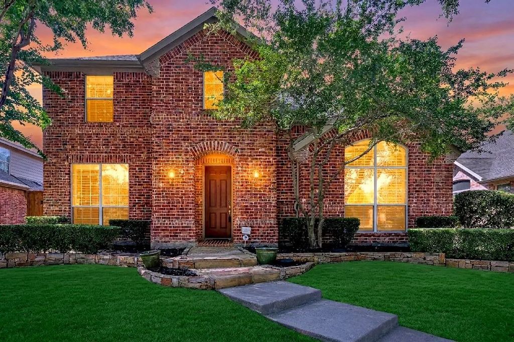 14687 Holly Leaf Drive, Frisco