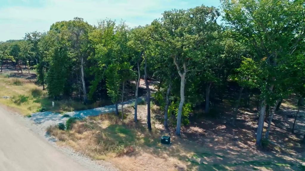 107 Big Cedar Court, Decatur