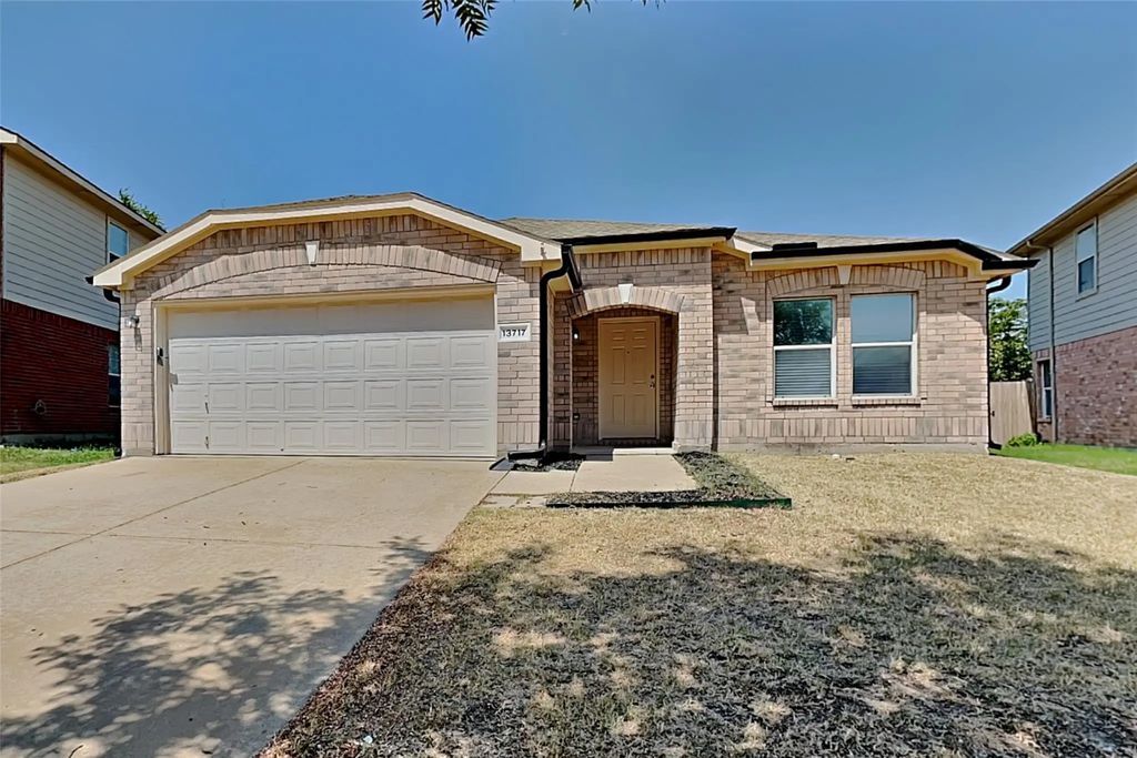 13717 Canyon Ranch Road, Fort Worth