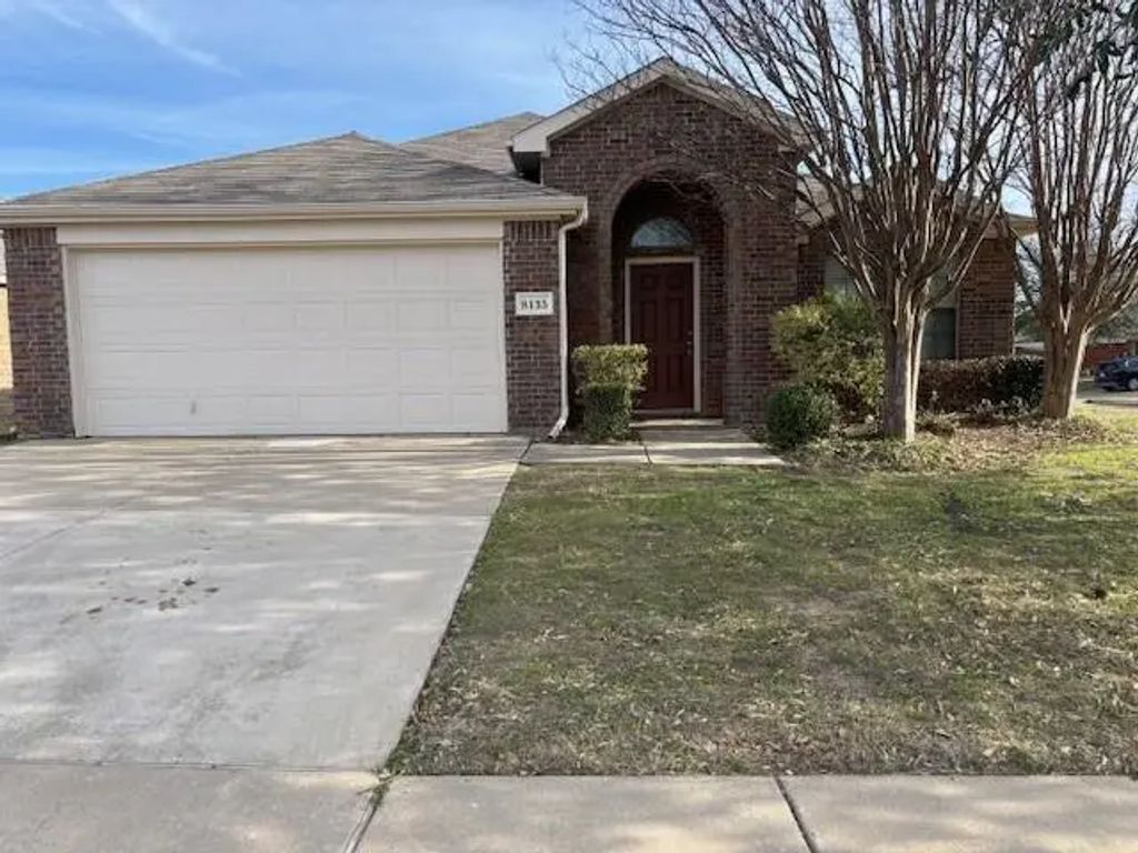 8135 Tierra Del Sol Road, Arlington