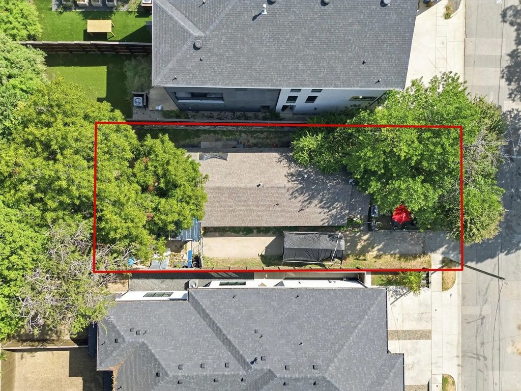 2319 Hondo Avenue, Dallas