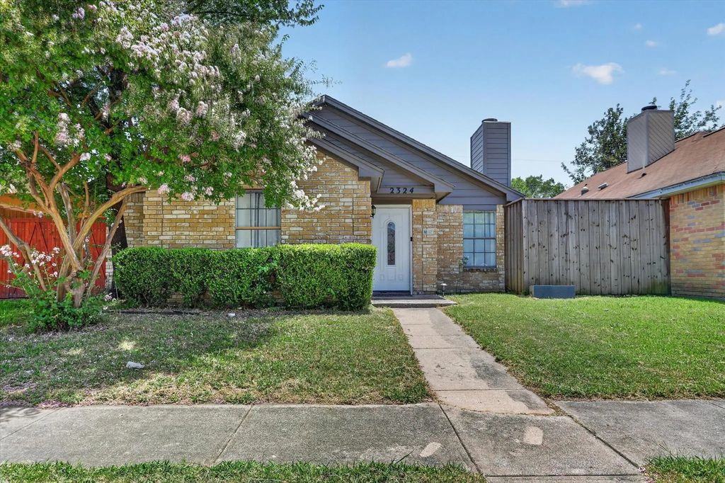 2324 Markland Street, Irving