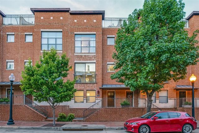 2420 Hugo Street 3, Dallas