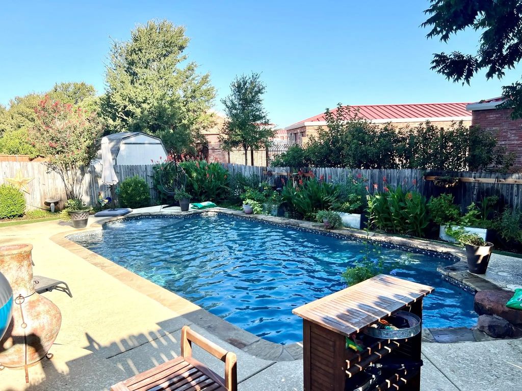 9065 Blue Ridge Trail, Fort Worth