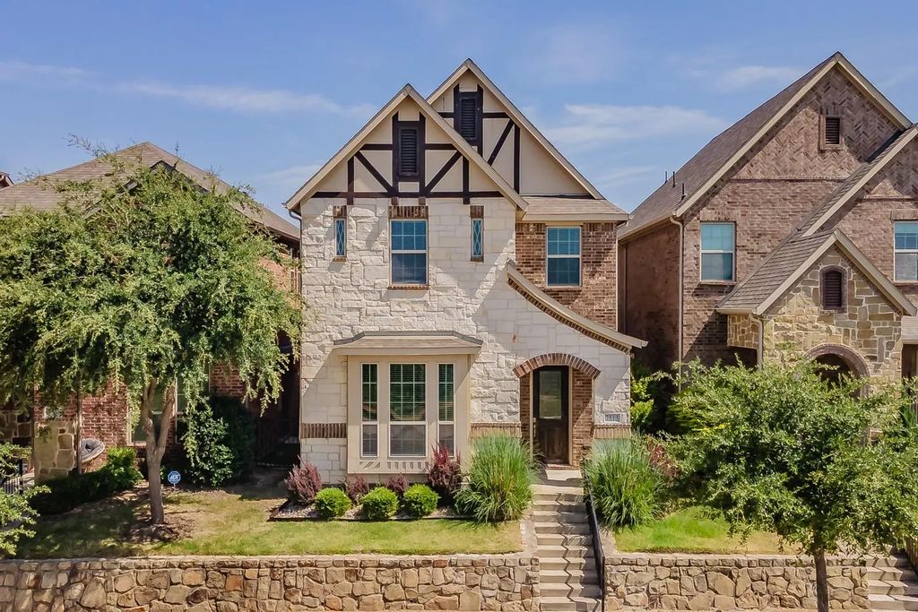 7513 Sunset Boulevard, Rowlett