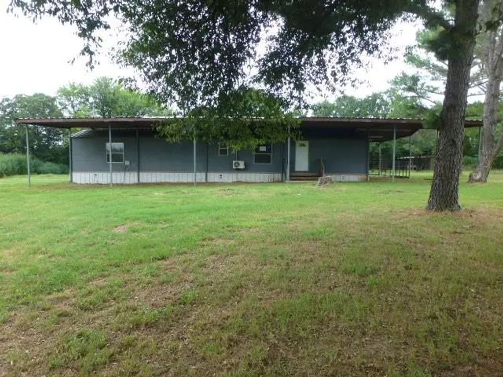 119 Hayes Court, Springtown