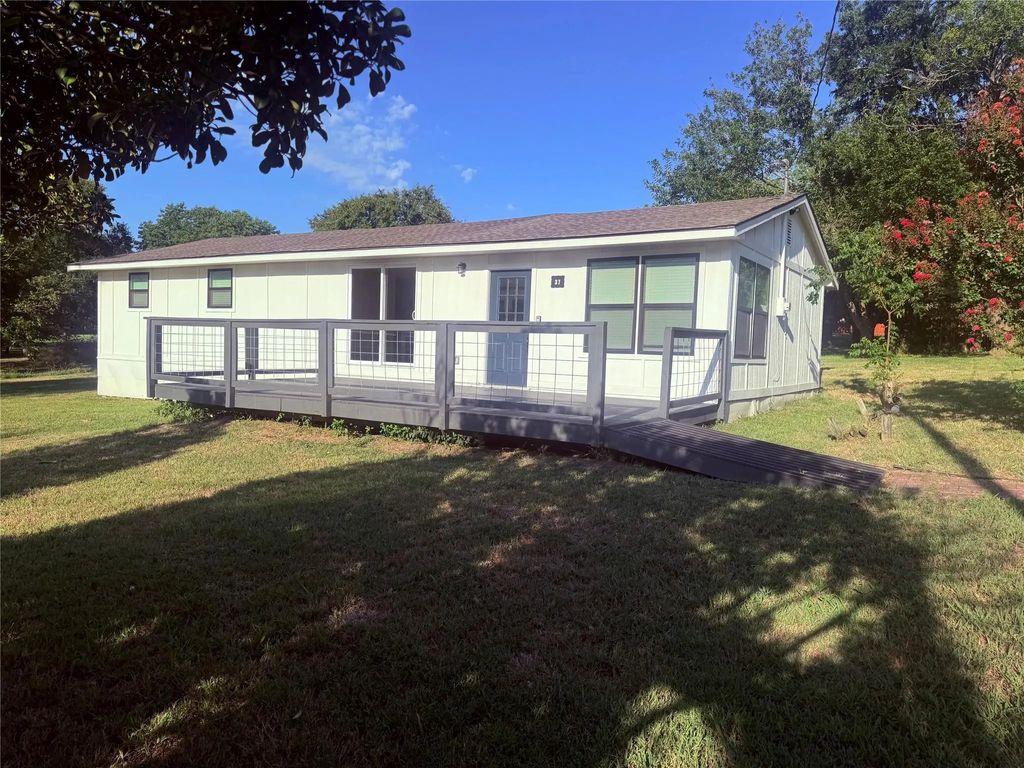 37 Almond Drive, Pottsboro