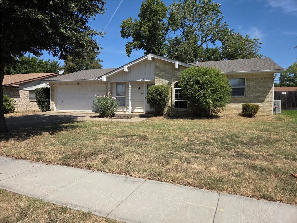 5913 Whispering Lane, Watauga