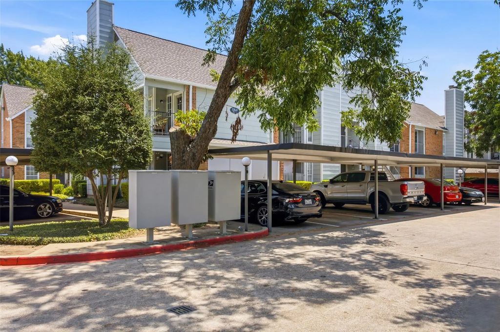 3206 S Fielder Road 100, Arlington