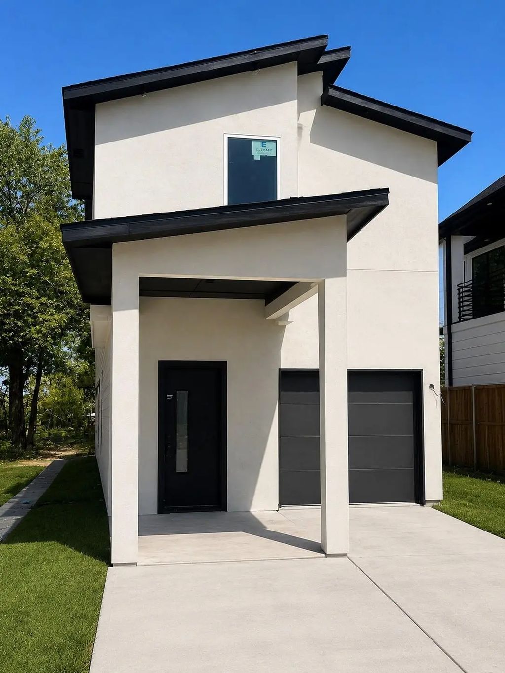 406 Bobbie Street, Dallas