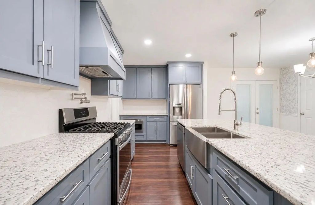 4024 Calmont Avenue, Fort Worth