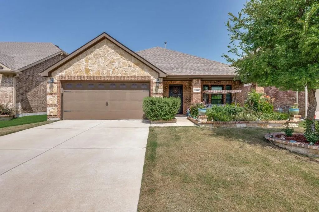2920 Brazos Drive, Little Elm