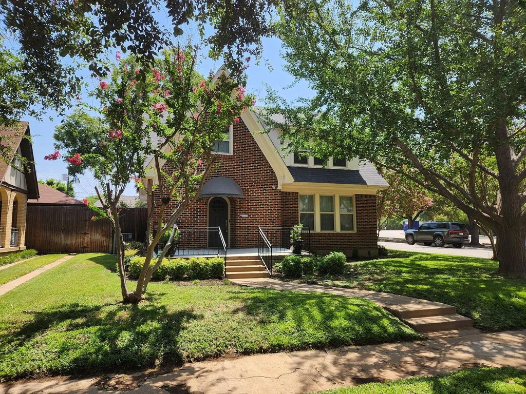 2565 Shirley Avenue, Fort Worth
