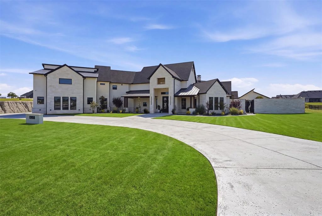 12058 Bella Vino Drive, Fort Worth
