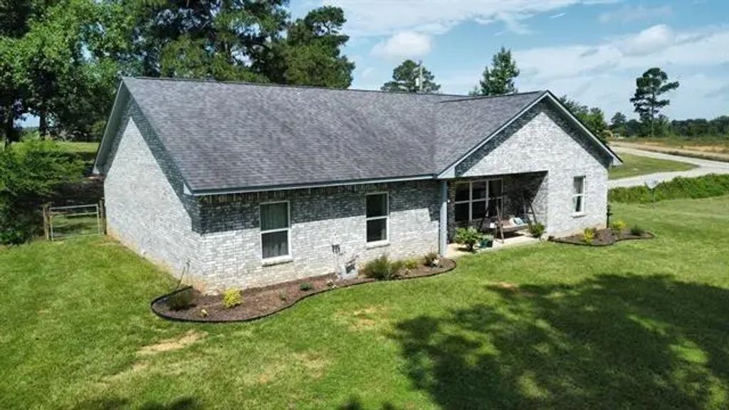 130 Arabian Court, Gilmer