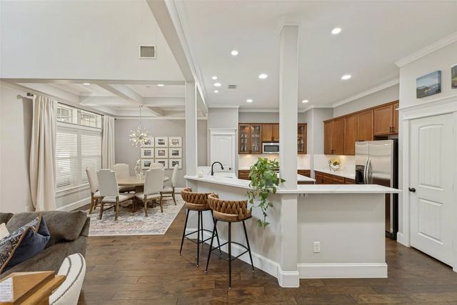 1600 Abrams Road 27, Dallas