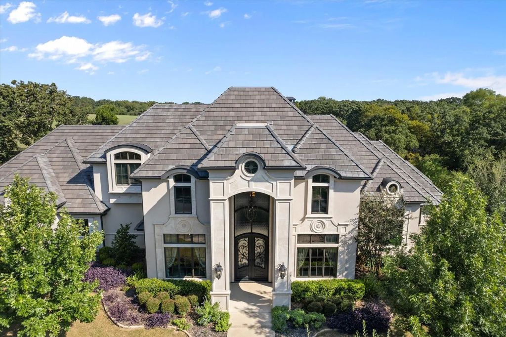 7947 Chartwell Lane, Fort Worth