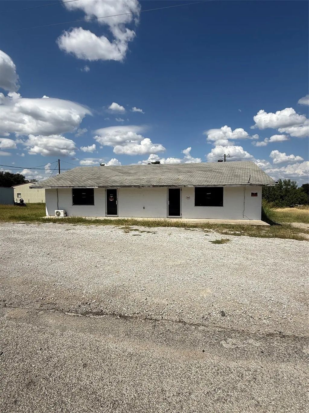 7869 Highway 279, Brownwood
