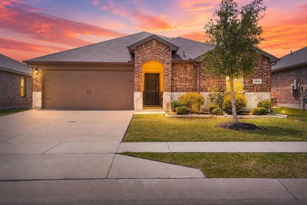 4515 Stardust Way, Forney