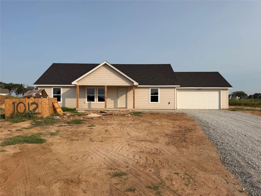 1012 Virgil Court, Springtown