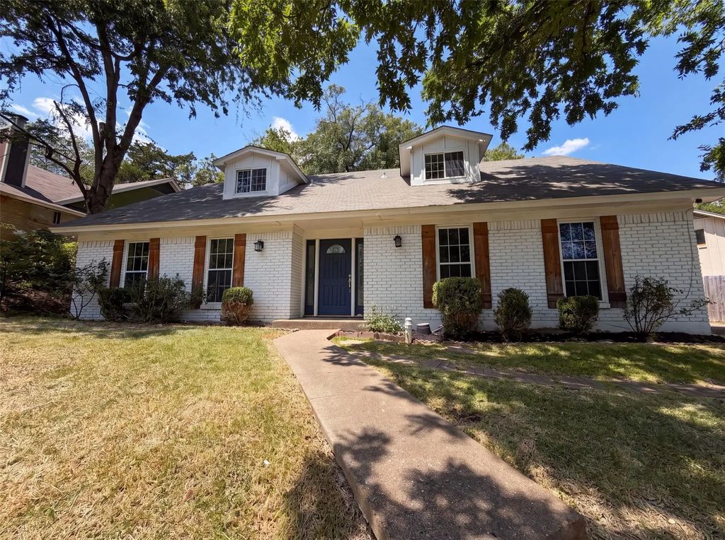 3969 Lost Creek Drive, Dallas