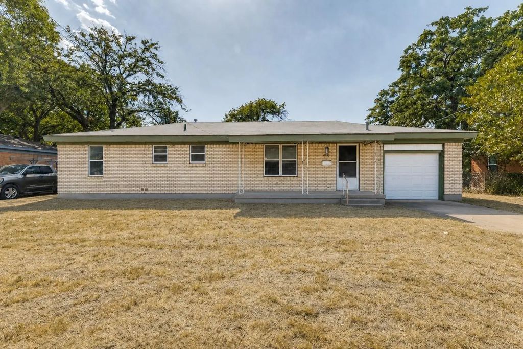 3021 Edith Lane, Haltom City