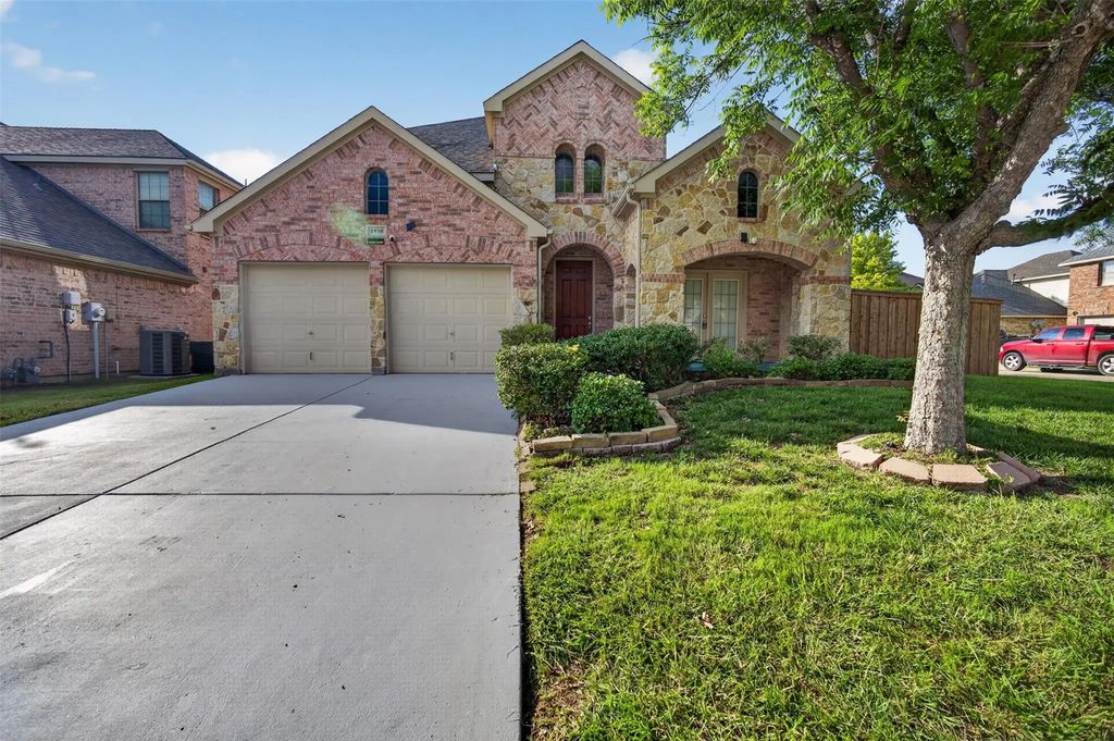 2616 Cove Drive, Grand Prairie