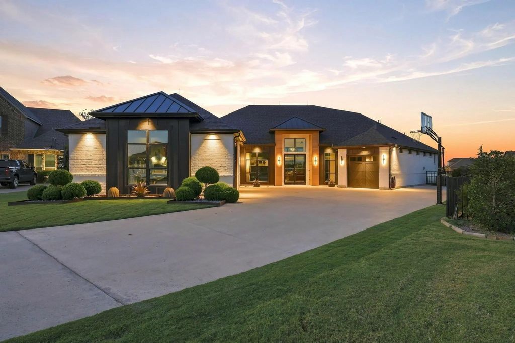 1604 Covered Bridge Court, Gunter