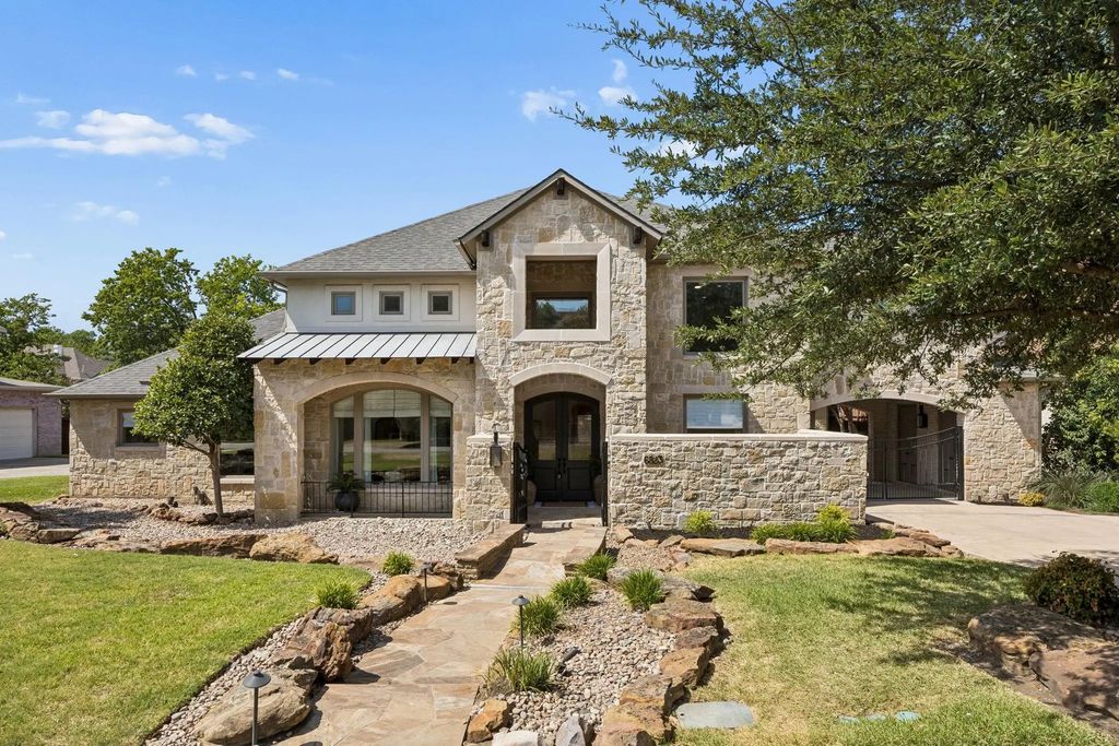 6823 Lakehurst Avenue, Dallas