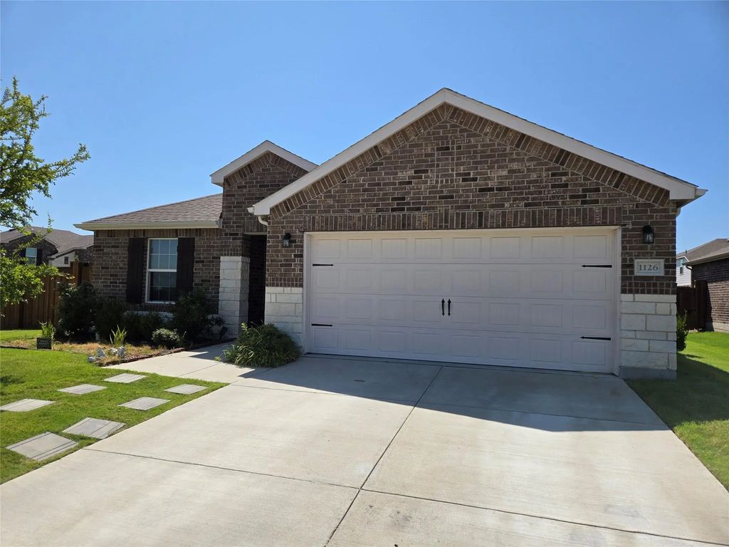 1126 Ainsley Lane, Forney