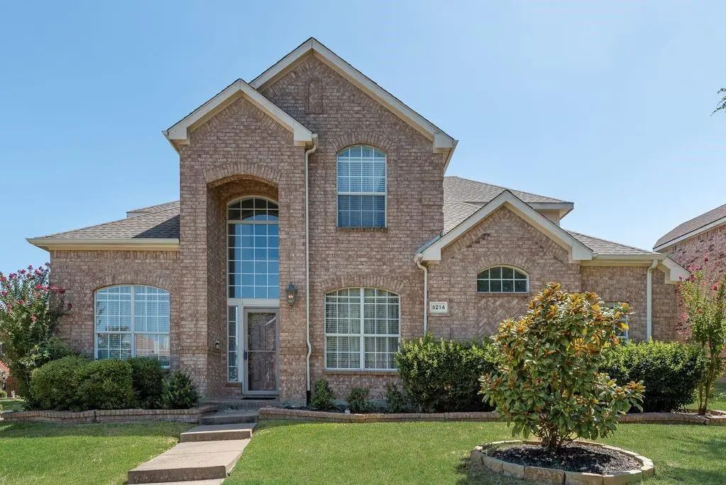 5214 Alazan Bay Drive, Rowlett