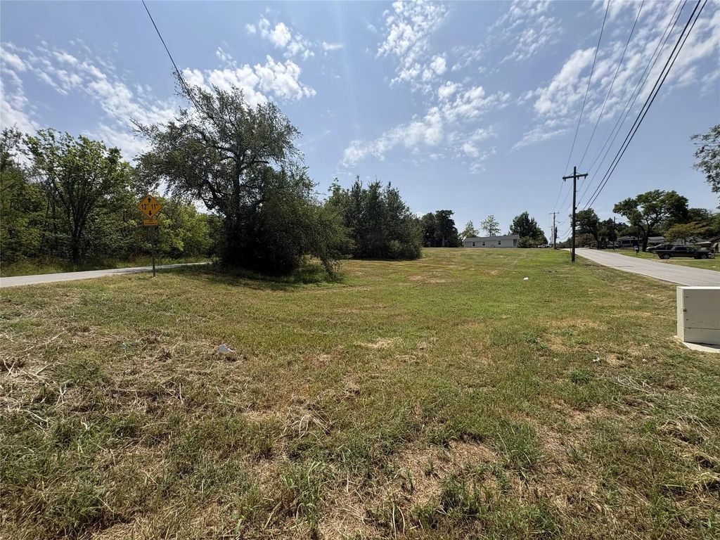 Tbd S. Travis Avenue, Denison