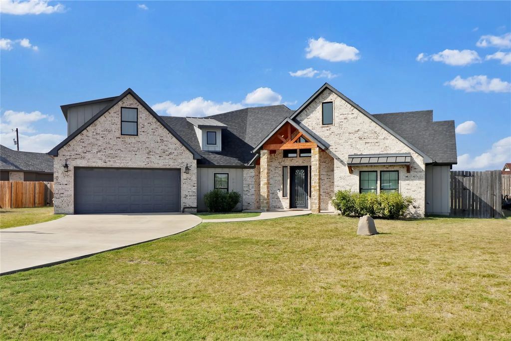 8023 Pennington, Fort Worth