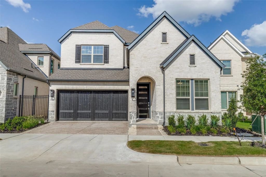 3345 Morning Dove Lane, Arlington
