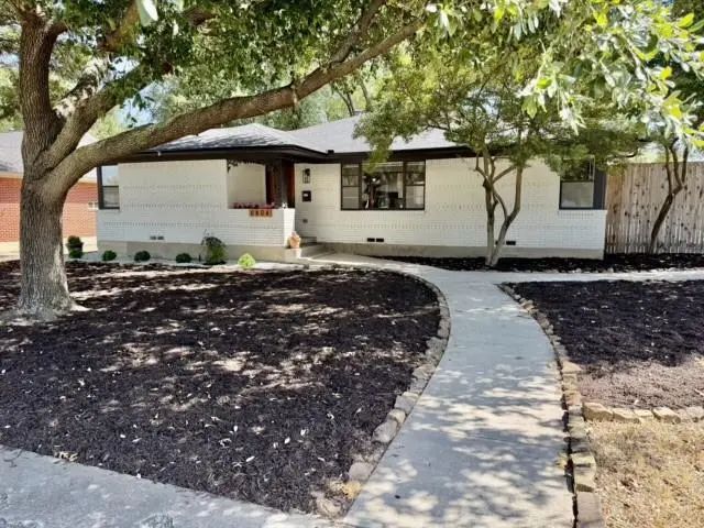 6404 E Lovers Lane, Dallas