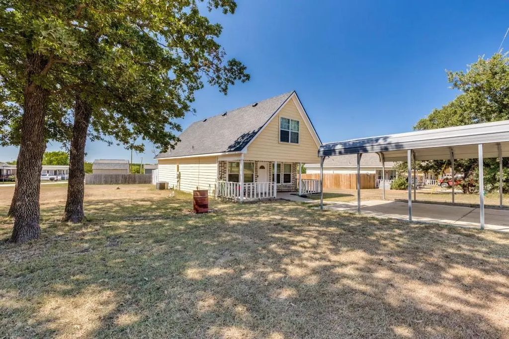11001 Shady Oaks Drive, Runaway Bay