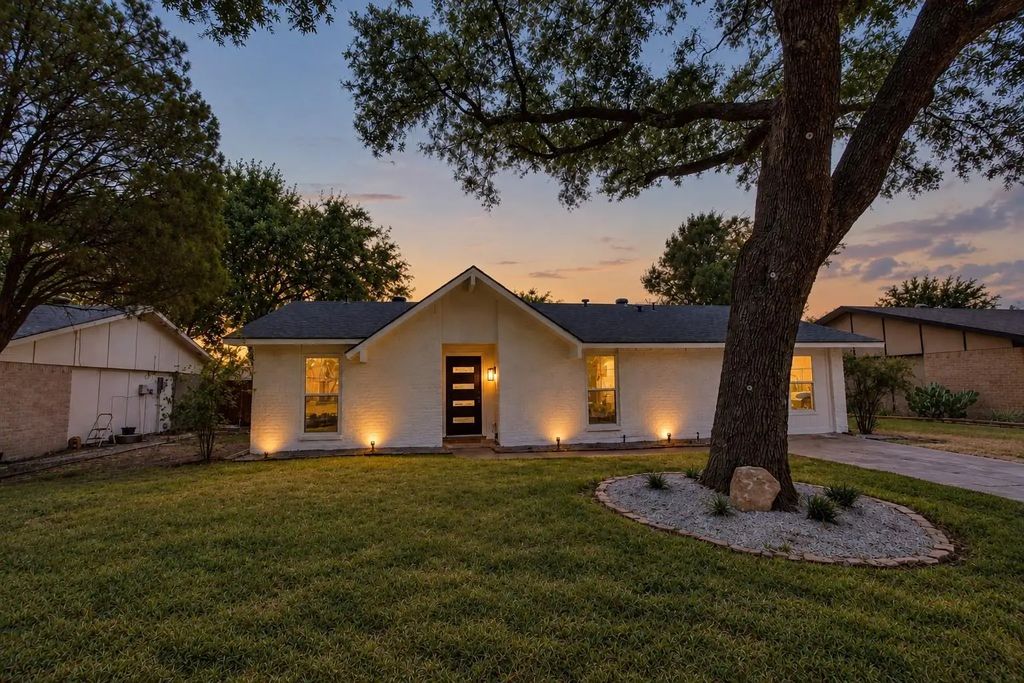 3329 Westminster Drive, Plano