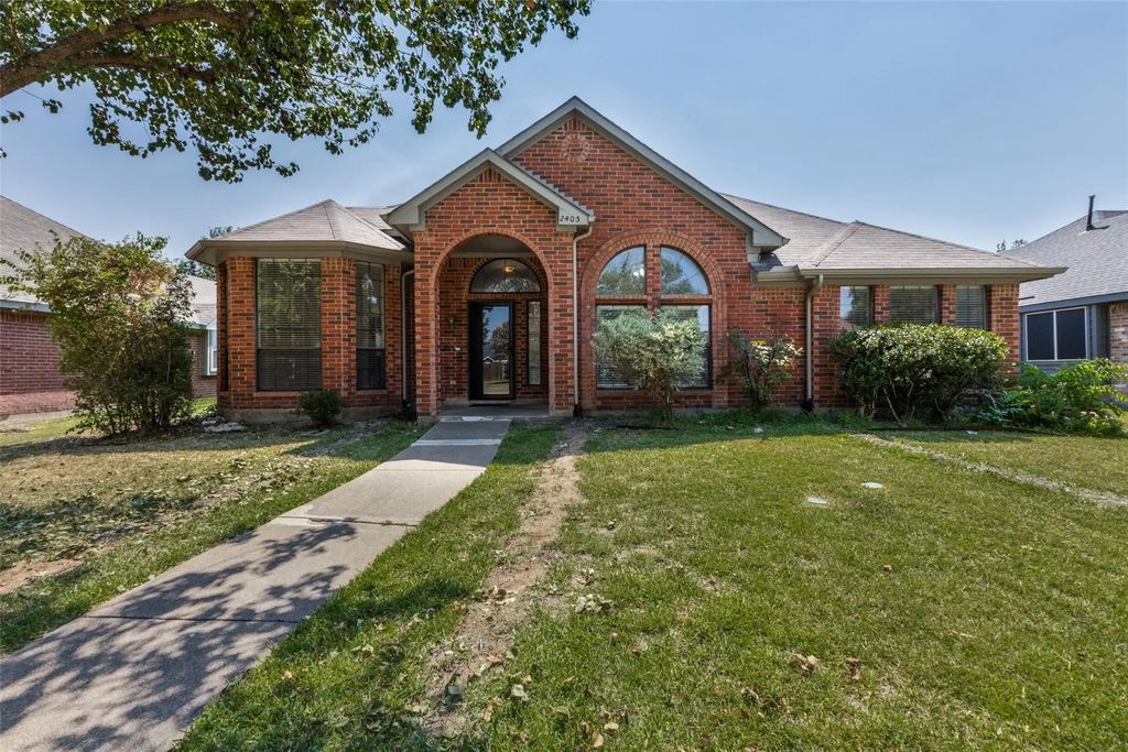 2403 Springfield Drive, Mesquite