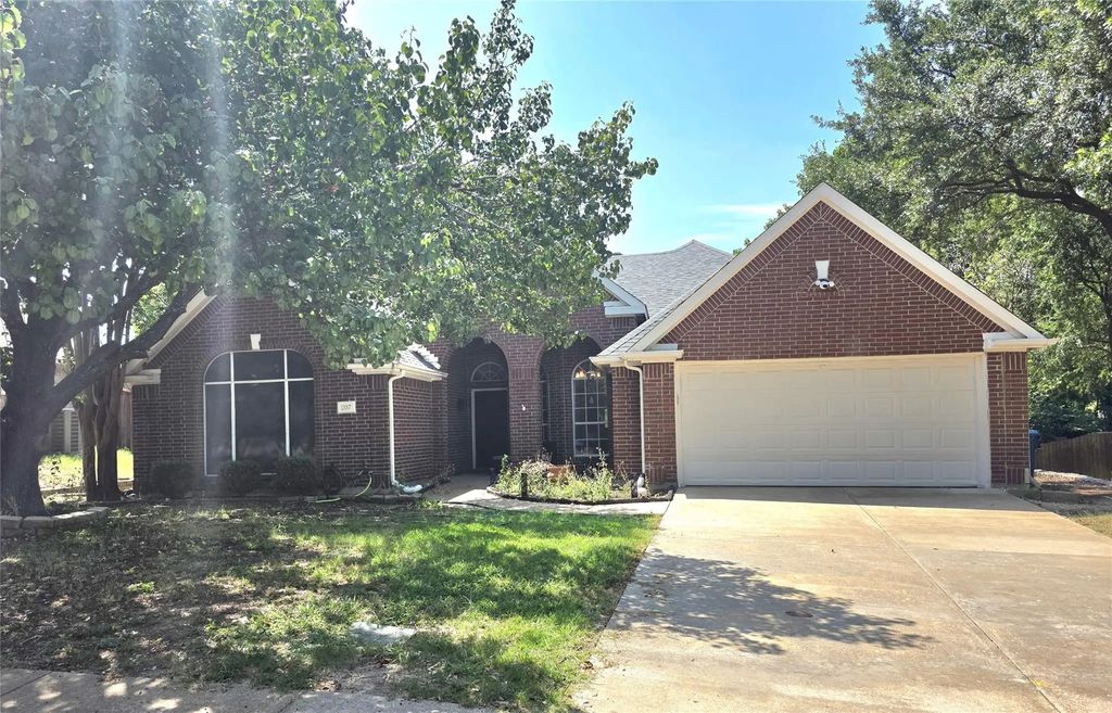 207 Julian Drive, Rockwall