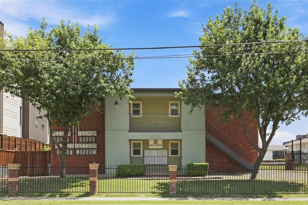 4622 Monarch Street 108, Dallas