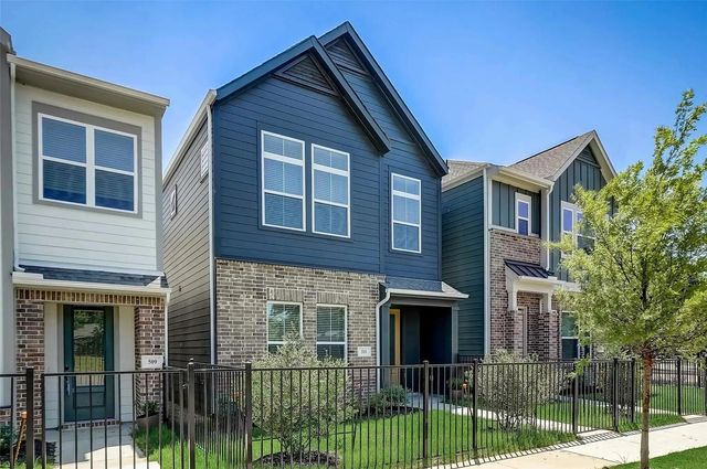 505 Mission Trail 534, Arlington
