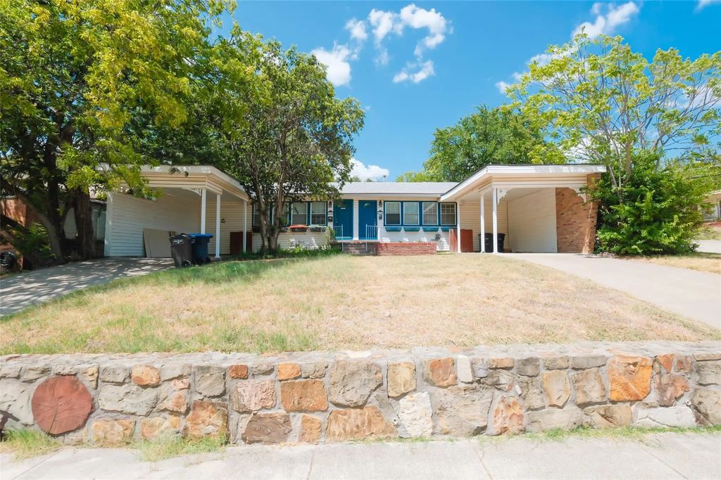 3900 Dexter Avenue, Fort Worth