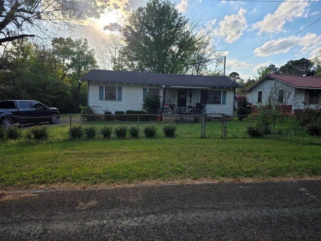1417 Ray Street, Longview