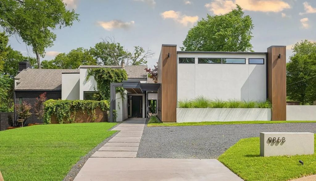 9863 Elmcrest Drive, Dallas