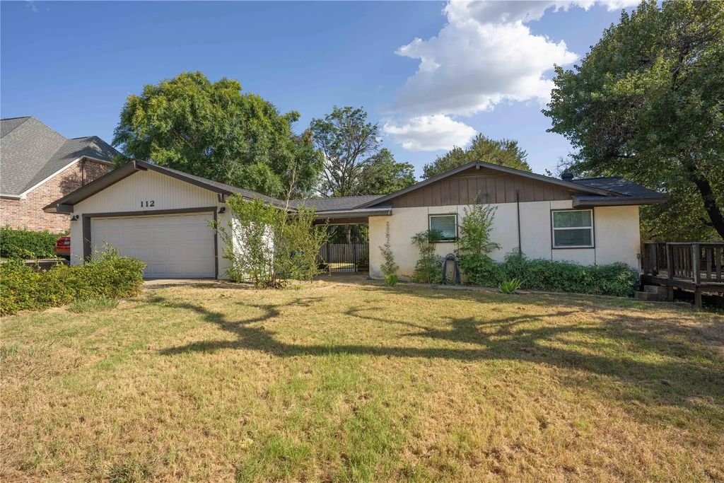 112 Oaktree Drive, Highland Village