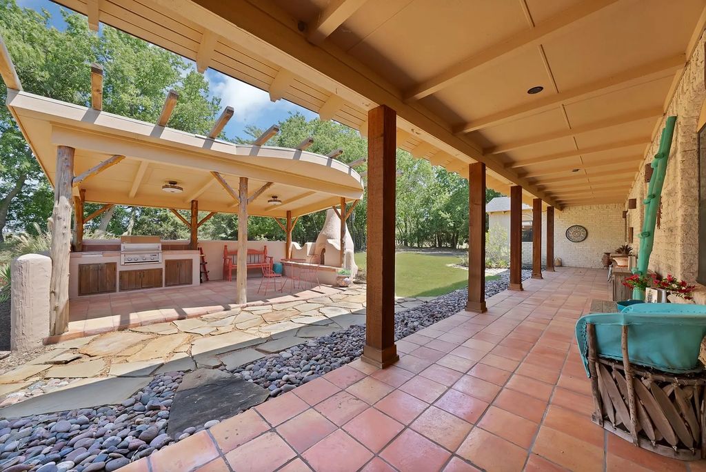 6747 Oak Hill Lane, Celina