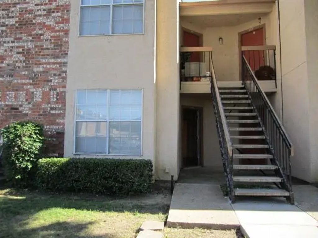 5335 Bent Tree Forest Drive 130, Dallas