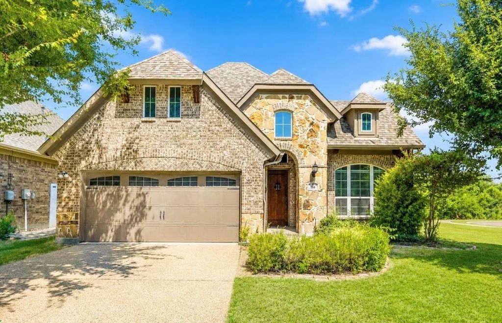 208 Hogue Lane, Wylie