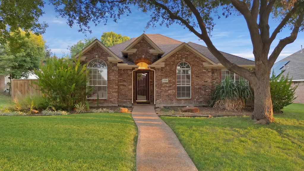 5708 Mckinley Lane, Richardson