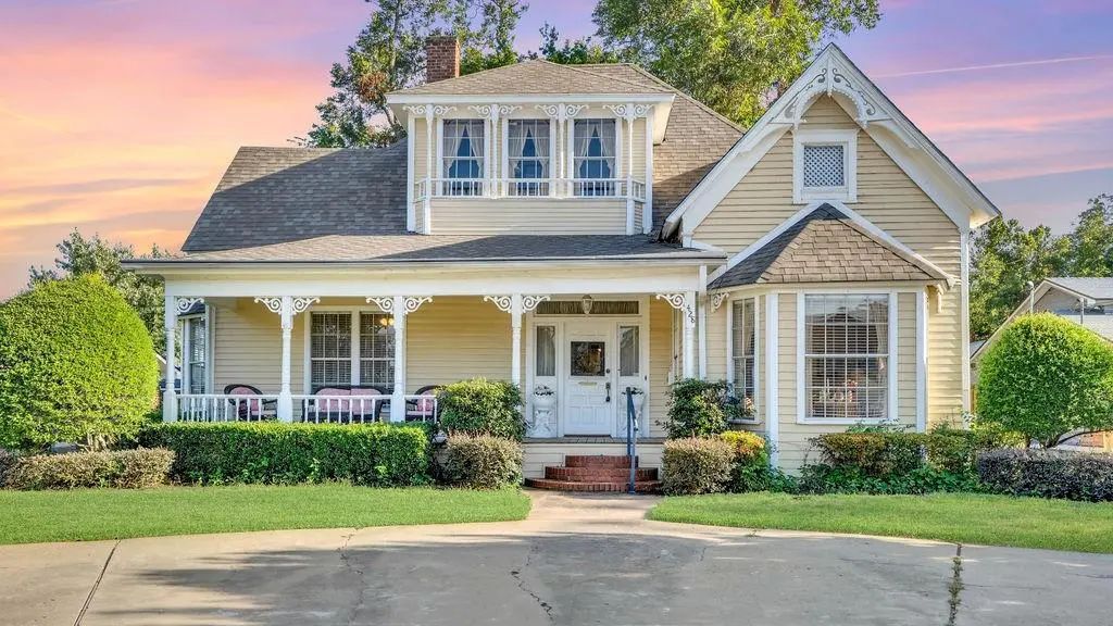 428 College Street, Sulphur Springs
